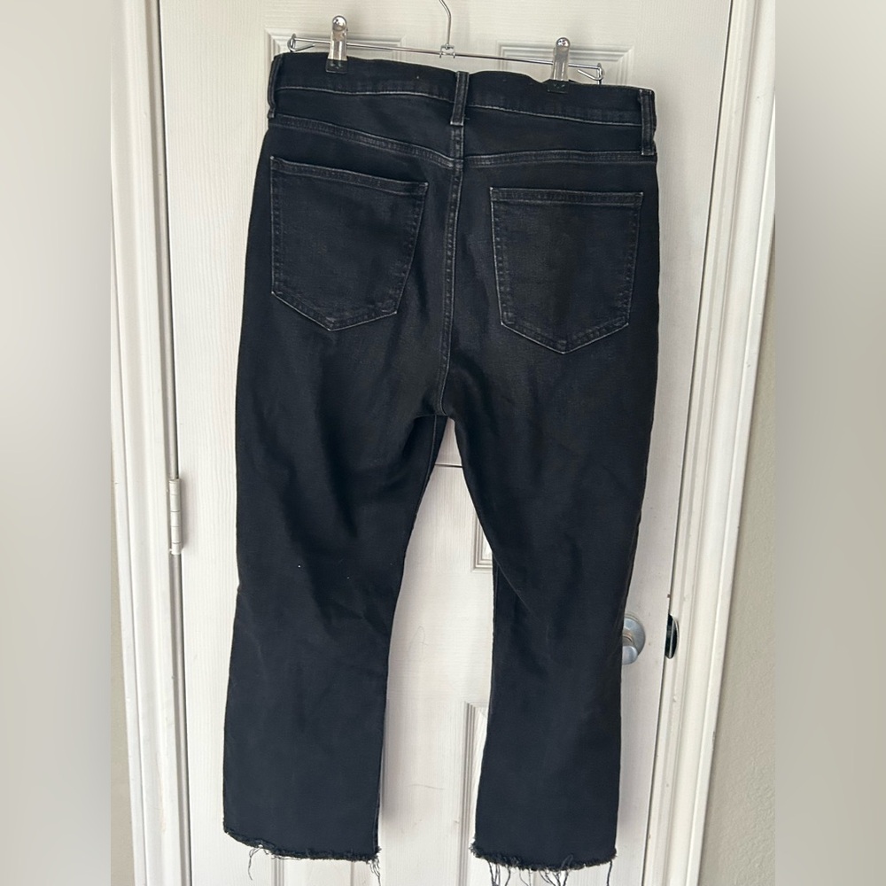GAP Kick Fit High Rise - Picture 2 of 3